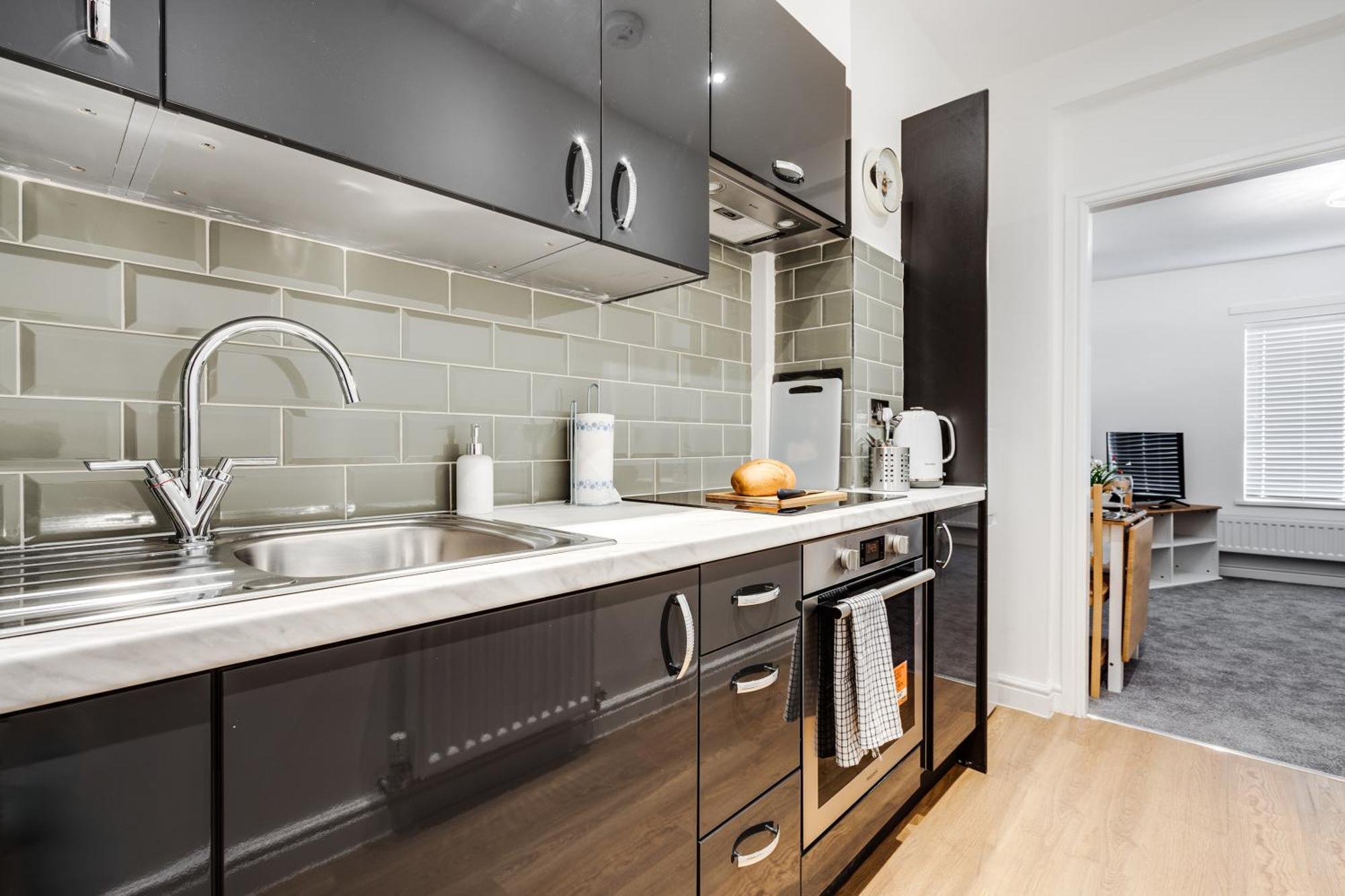 Buxton Apartment - 1 Bed, Free Parking, Wi-Fi Hazel Grove Esterno foto