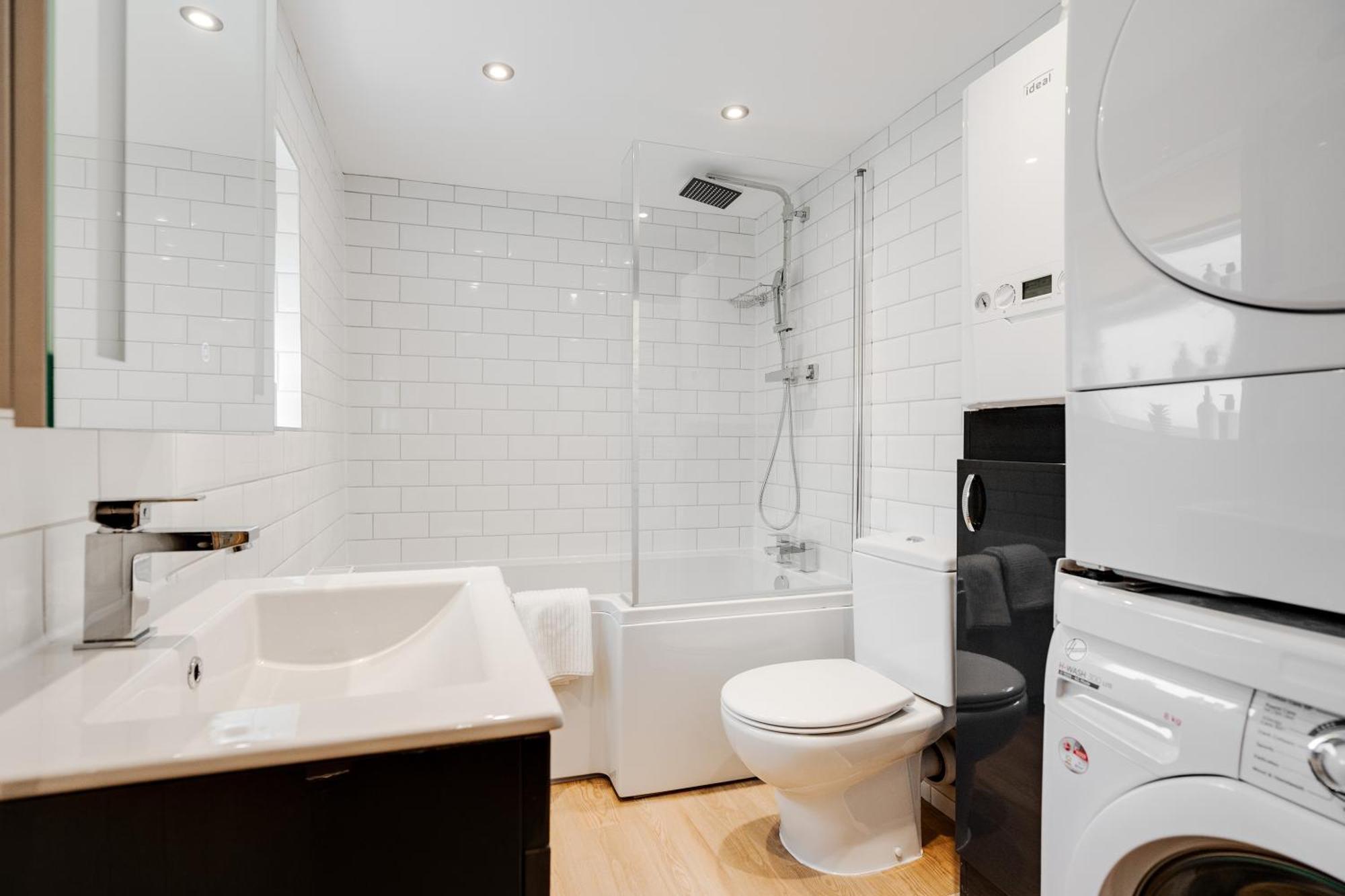 Buxton Apartment - 1 Bed, Free Parking, Wi-Fi Hazel Grove Esterno foto