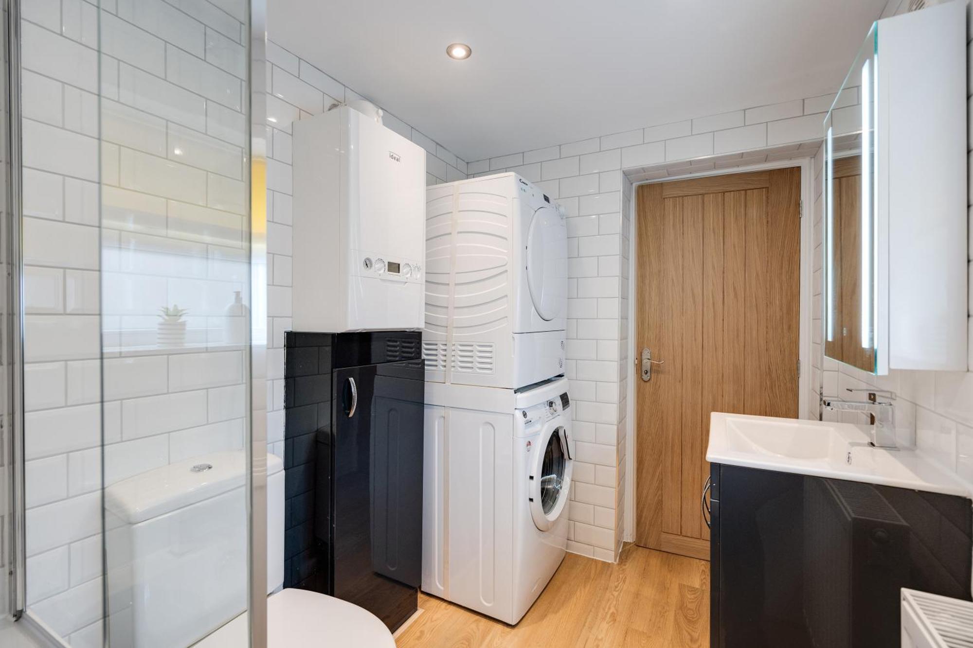 Buxton Apartment - 1 Bed, Free Parking, Wi-Fi Hazel Grove Esterno foto